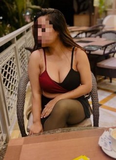 Isha Cam Show & Sex Chat - escort in Pune Photo 2 of 2