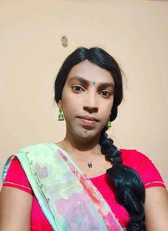 Isha Cd - Transsexual escort in Bangalore Photo 1 of 6