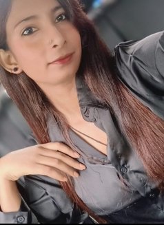 Isha Chohan - Male escort in Ahmedabad Photo 2 of 2