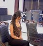 Isha Datta, Im Available Tonight - puta in Noida Photo 1 of 2