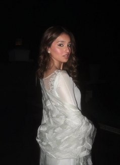 Isha with verification - puta in Dubai Photo 1 of 2