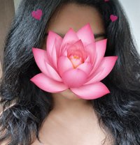 Isha Independent Girl - puta in Noida