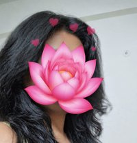 Isha Independent Girl - puta in Noida