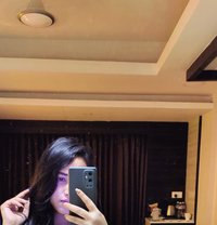 Isha/ Independent/ No Agent - Acompañante in New Delhi