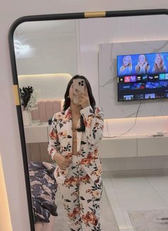 Isha Independent Young Model - escort in Dubai Photo 3 of 9