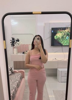 Isha Independent Young Model - escort in Dubai Photo 6 of 9