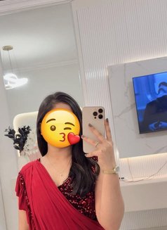 Isha Independent Young Model - escort in Dubai Photo 7 of 9