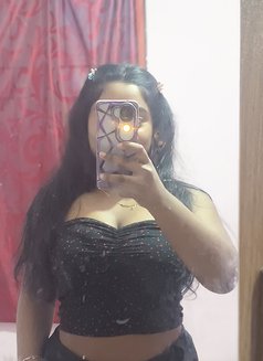 Isha - escort in Bangalore Photo 6 of 12