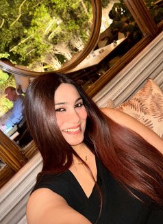 Isha - escort in Jaipur Photo 3 of 13