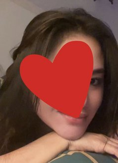 Isha - escort in Gurgaon Photo 2 of 4