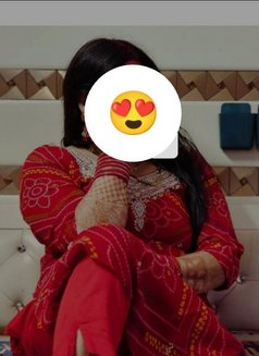 Isha anal queen cam /meet in new delhi - escort in New Delhi Photo 1 of 4