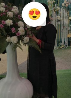 Isha anal queen cam /meet in new delhi - escort in New Delhi Photo 4 of 4