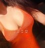 Isha - escort in New Delhi Photo 13 of 13