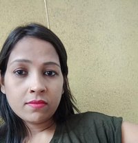 Isha - escort in Noida