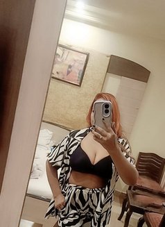 Isha punjabi girl - escort in New Delhi Photo 6 of 7