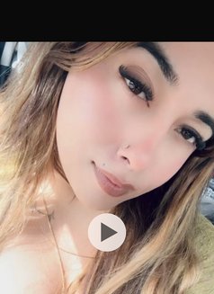 Isha Real & Cam Service - Acompañantes transexual in New Delhi Photo 27 of 28
