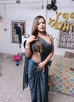 Isha Sen - Transsexual escort in Kolkata Photo 2 of 16