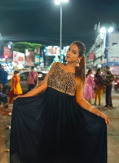 Isha Sen - Transsexual escort in Mumbai Photo 7 of 18