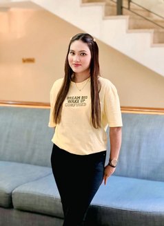 Isha - escort in Colombo Photo 1 of 1