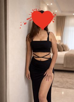 Isha Verified by MR - puta in Pune Photo 5 of 6