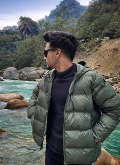 Ishaan independent male escort - Male escort in Kolkata Photo 9 of 9