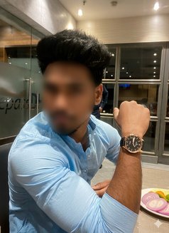 Ishaan independent male escort - Male escort in Kolkata Photo 7 of 8