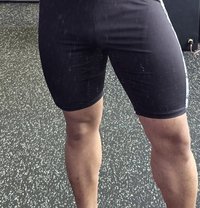 Ishan - Acompañantes masculino in Pune