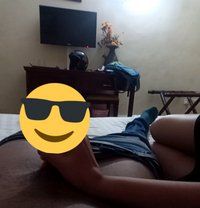 Ishan PUSSY LICKER / BFE/ MILF / VIRGINS - Male escort in Colombo