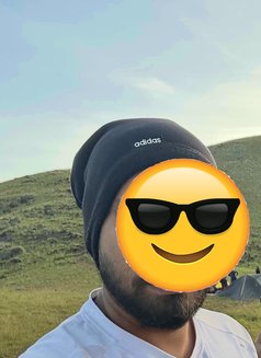 Ishan the Perfect Companion - Male escort in Colombo Photo 1 of 2