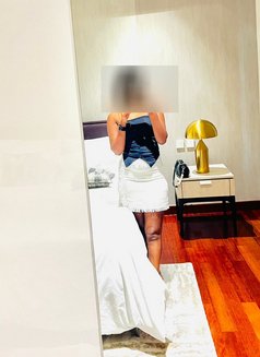 Ishani 22 Yrs - escort in Colombo Photo 12 of 13