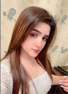 Ishani Indian - escort in Dubai Photo 1 of 2