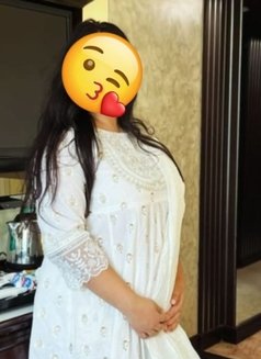 ISHANI ROY® - escort in New Delhi Photo 1 of 3