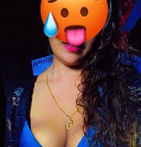 Ishi Hot Wife From Negombo - puta in Colombo