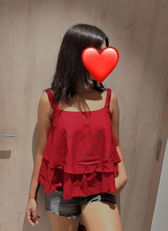 Ishika 20 Year Old - escort in New Delhi Photo 2 of 12