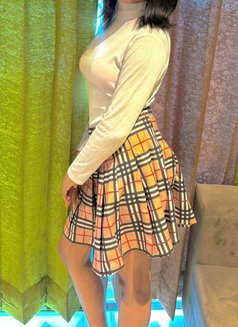 Ishika 20 Year Old - escort in New Delhi Photo 6 of 12