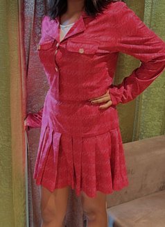 Ishika 20 Year Old - escort in New Delhi Photo 9 of 12