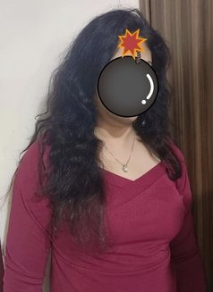 Ishika 28yrs, Independent - companion in Mumbai Photo 9 of 12