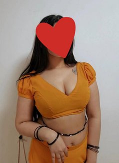 ÏshikÅ🦋Çam fun & Real méèt - escort in Chennai Photo 2 of 4