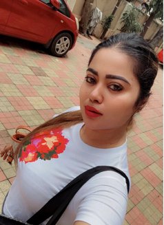 Ishika - escort in Bangalore Photo 5 of 7