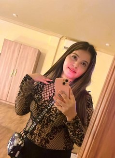 Ishika - escort in Chandigarh Photo 3 of 5