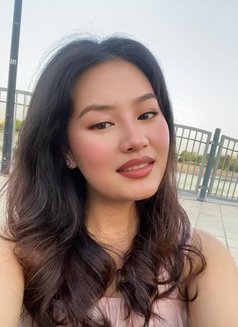 Ishika - escort in Dubai Photo 2 of 2