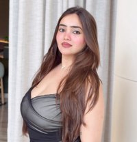 Ishika - escort in Navi Mumbai Photo 1 of 4