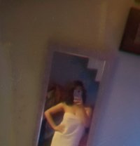 Ishika - escort in Noida