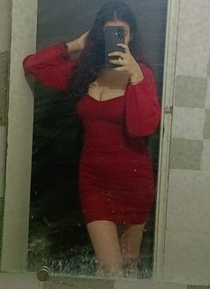 Ishika - escort in Noida Photo 2 of 2