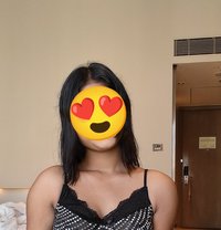 Ishika - adult performer in Noida