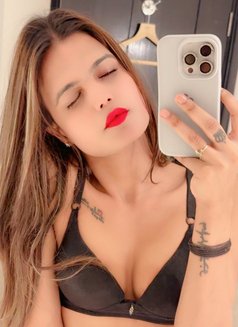 Ishika - Acompañantes transexual in Noida Photo 12 of 13