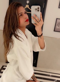 Ishika - Acompañantes transexual in Noida Photo 13 of 13