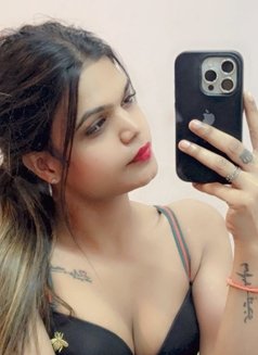 Ishika - Transsexual escort in Ahmedabad Photo 13 of 14