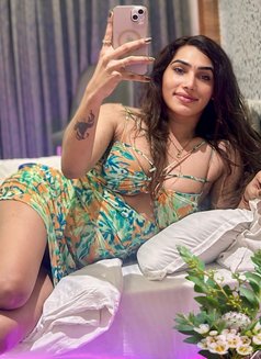 Ishika - Transsexual escort in Mumbai Photo 4 of 30