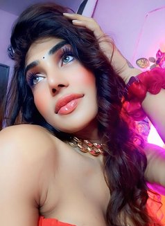 Ishika - Acompañantes transexual in New Delhi Photo 26 of 26
